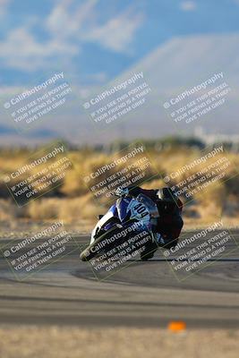 media/Dec-07-2024-CVMA (Sat) [[21c5f1ef85]]/Race 12-Supersport Middleweight/